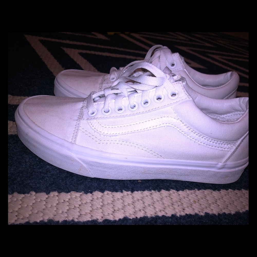 Women’s Vans Ward Skate white shoes 👟